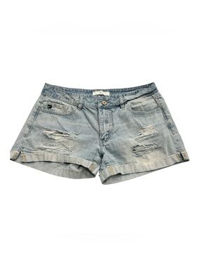 KanCan Light Wash Distressed Denim Shorts Cuffed Hem Women’s Jean Shorts